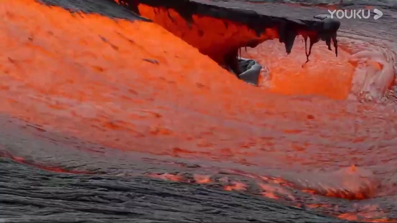 真实的岩浆流淌