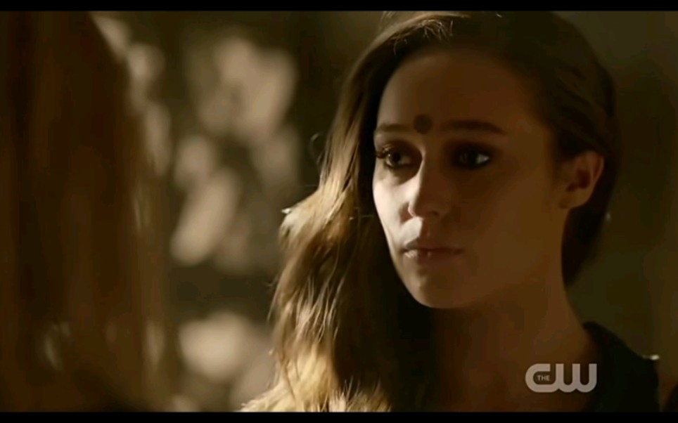 橘里橘气地球百子剧终季lexa的回归看的心里难受需要磕一下23季的糖