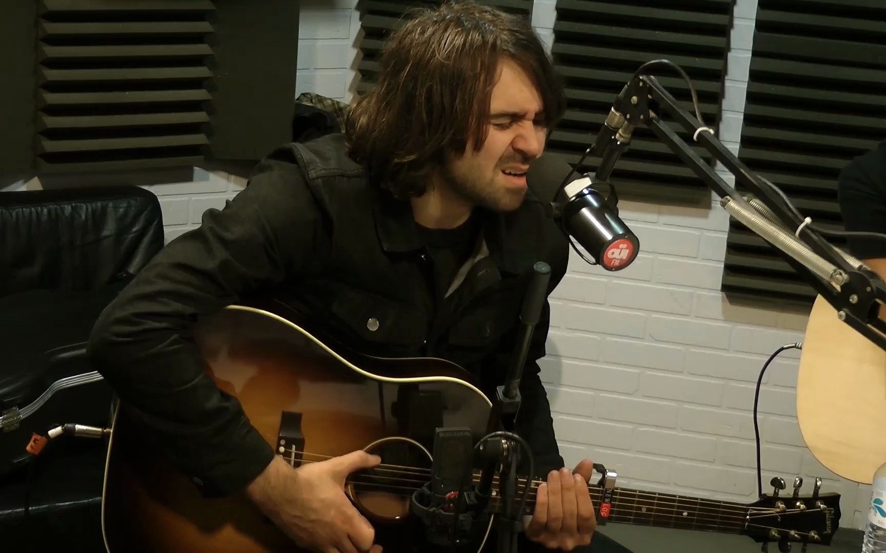 [图]The Vaccines - The winner takes it all (ABBA Cover - Session Acoustique OÜI FM)