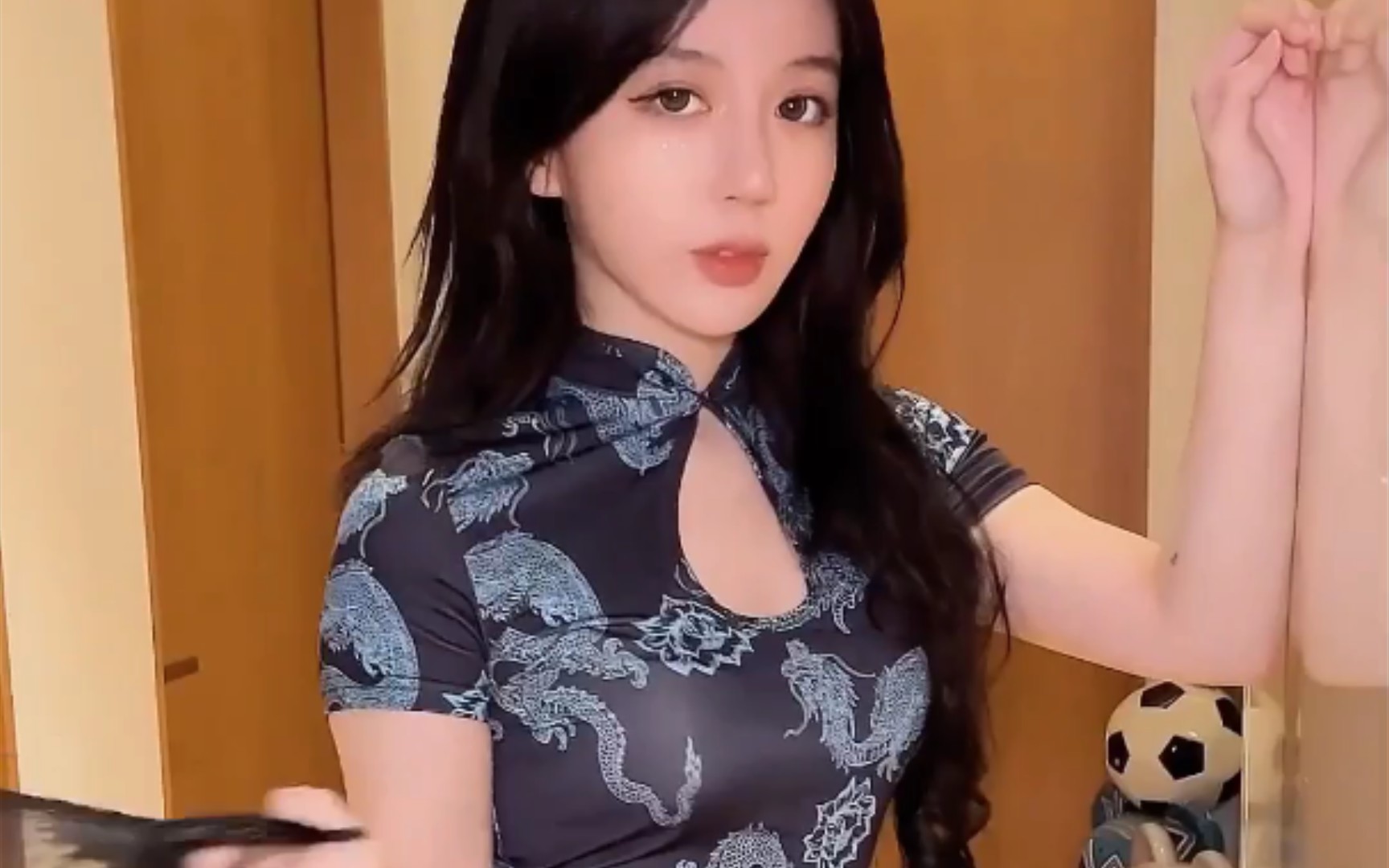 落了白dj抖音美女跳舞合集旗袍舞蹈合集