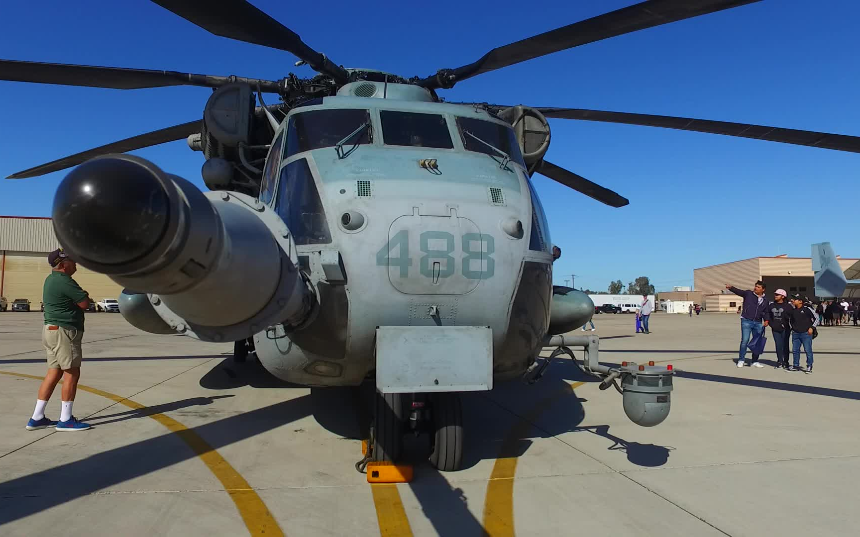 美国海军陆战队ch53e超级种马重型直升机静态展示20195