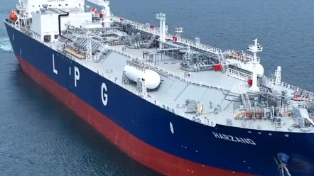 世界首艘93000立方米超大型液化气船(vlgc)首制船交付