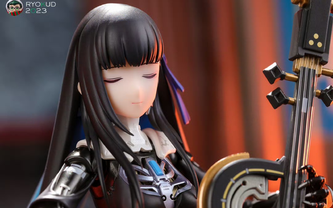 战双帕弥什 赛琳娜·岚音 大提琴武器还挺帅