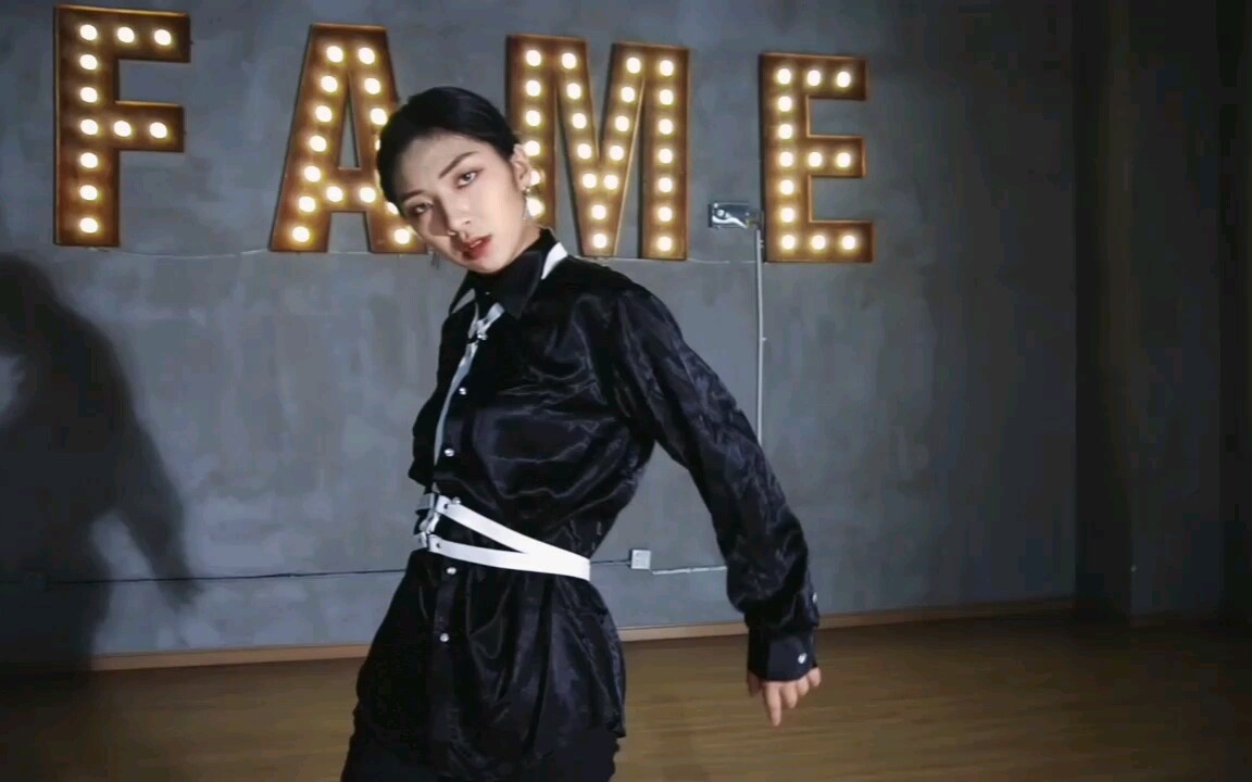 孙子团毛宁防弹少年团fakelove翻跳