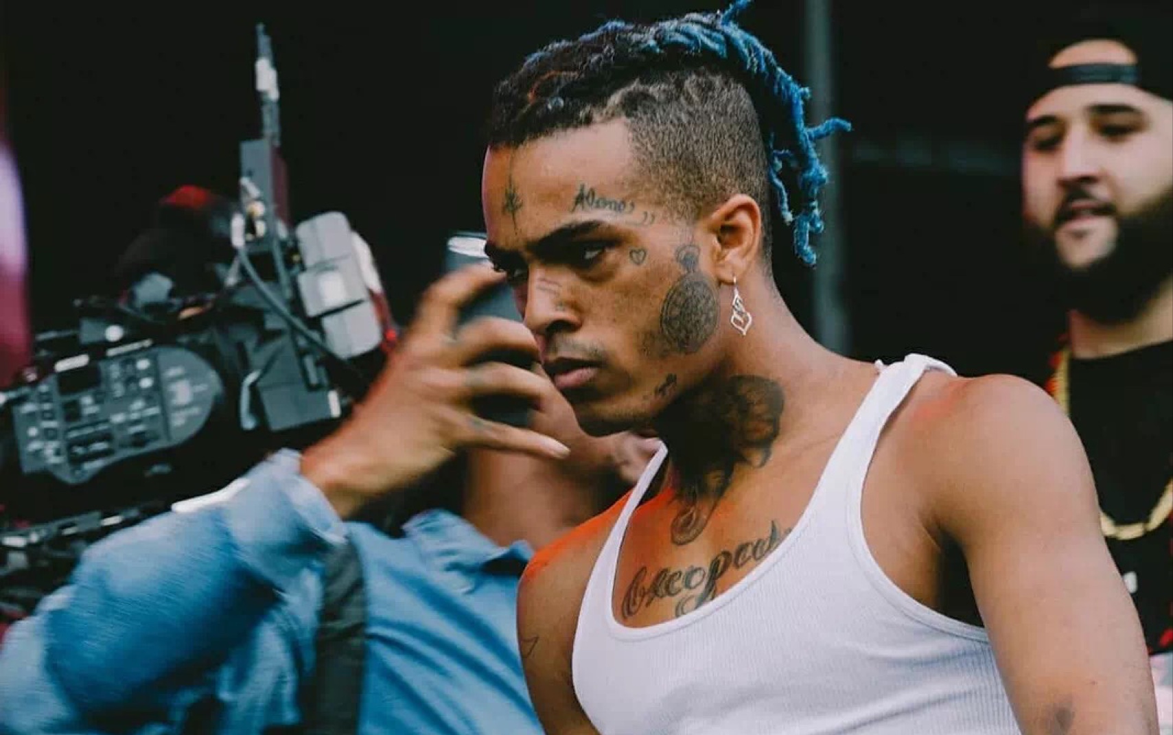 刚抓完宠物精灵就来开演唱会的xxx