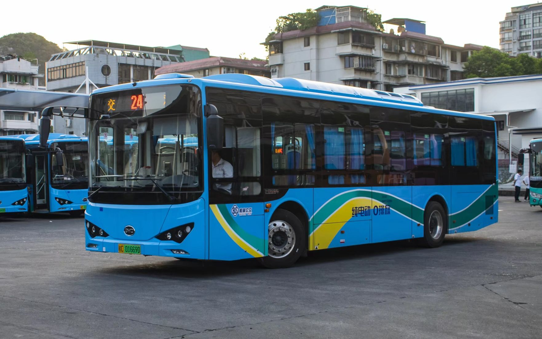 【pov】灵剑出鞘·挥斥方遒 桂林公交24路「航天工业学院南校区63