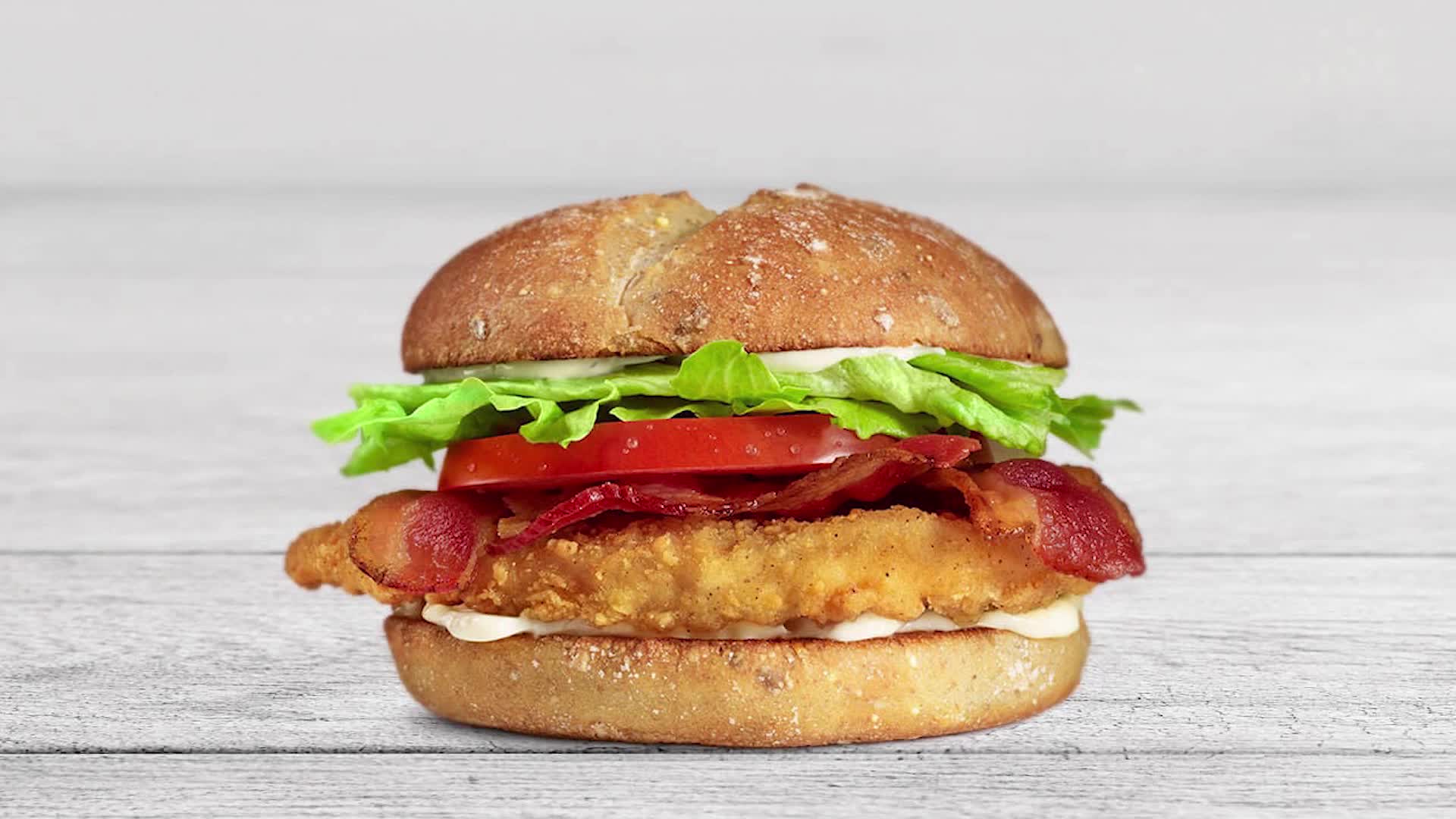 【加拿大的汉堡 vol.1】那么多汉堡店,为什么头铁吃超贵的金拱门呢?