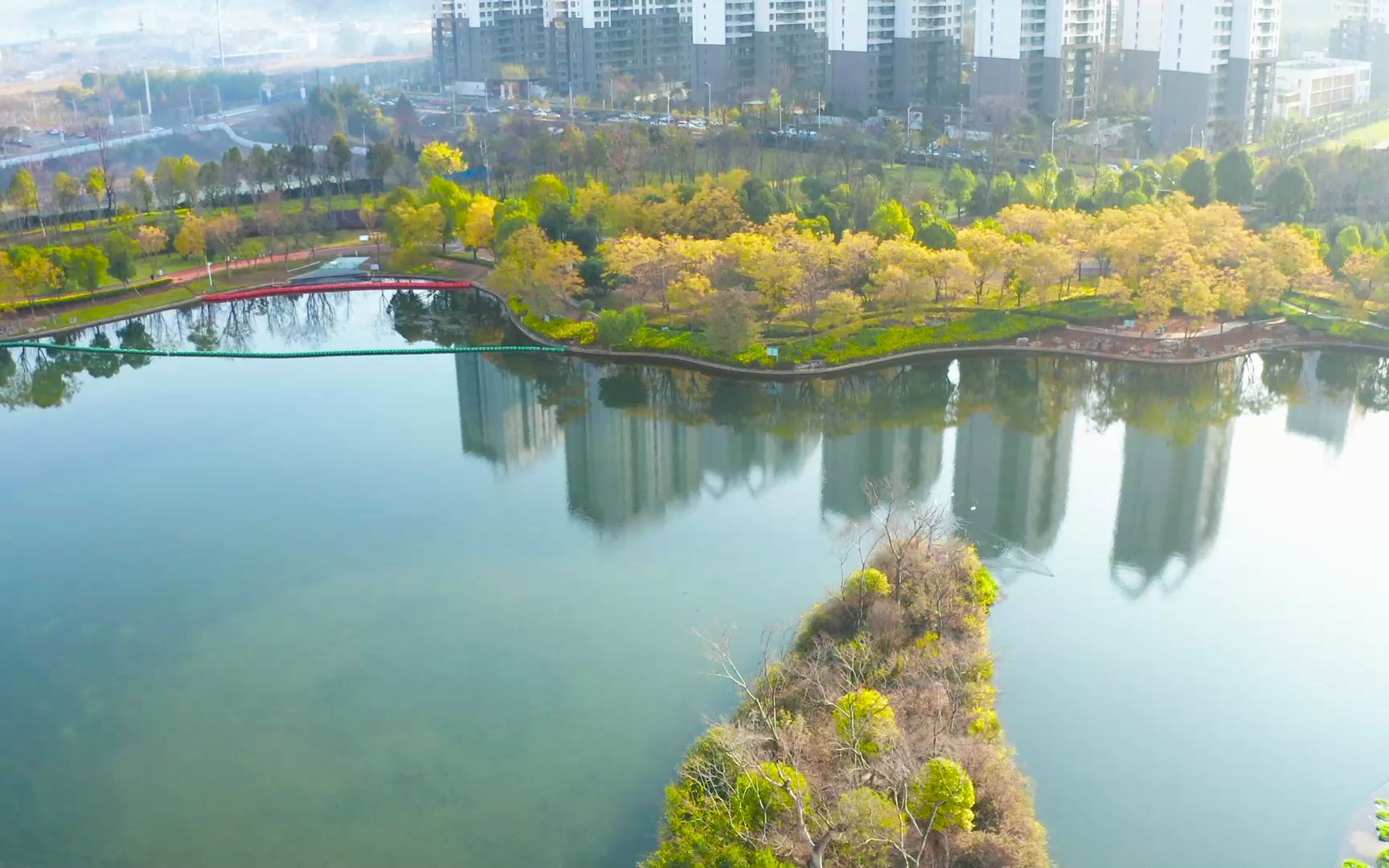 云南昆明瀑布公园姚青春四季如春自然风光山水风景
