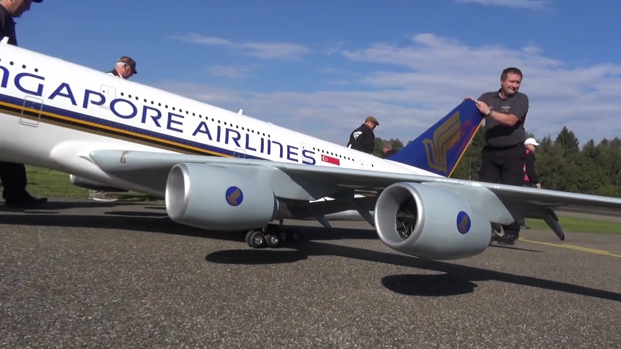 巨型a380远程无线电遥控飞机空中客车rc quad turbine scale model