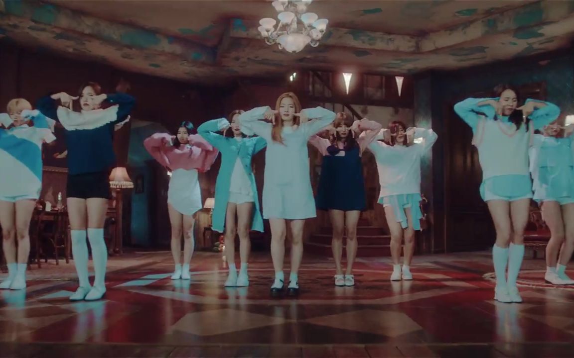 [图]【中字】TWICE - TT 正式MV