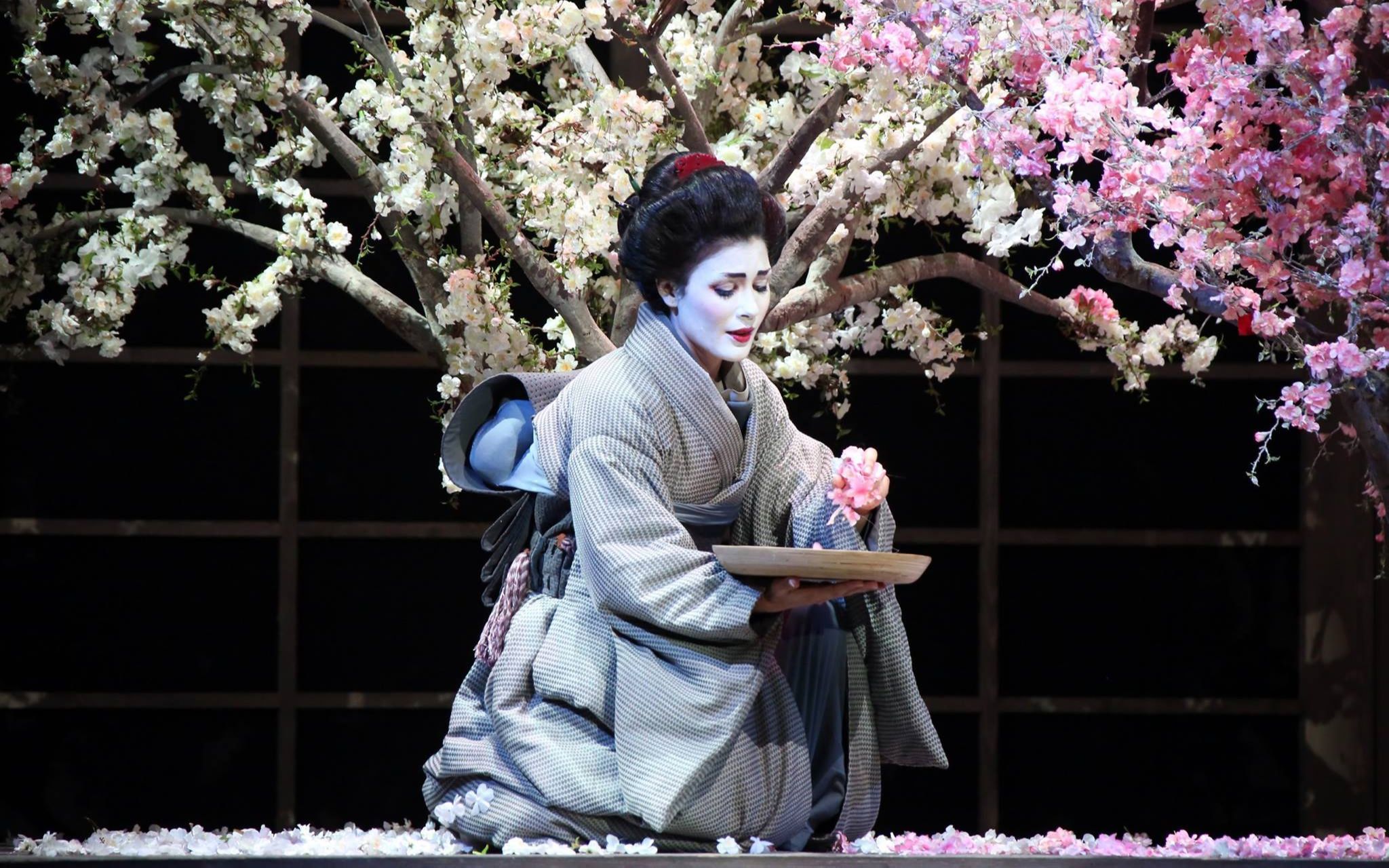 普契尼《蝴蝶夫人》里卡尔多·夏伊指挥 2016年米兰斯卡拉歌剧院 [英