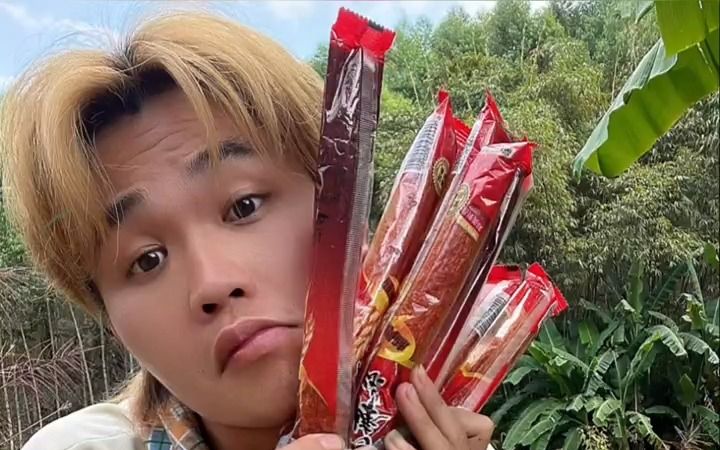 辣条超级无敌爆辣牛肉棒