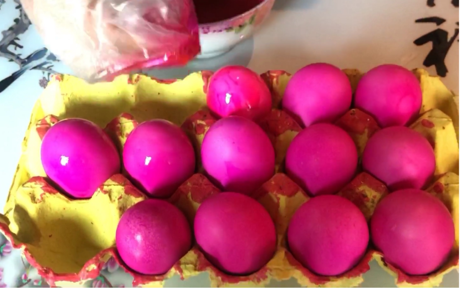 元宵佳节,云南是染红鸡蛋,你们呢?