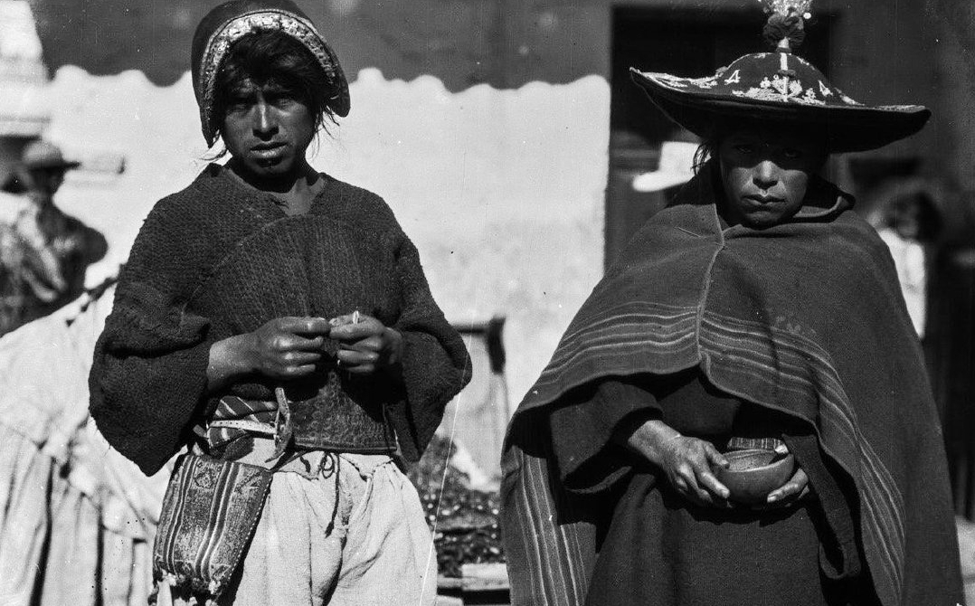 1927生活在玻利维亚的印第安人