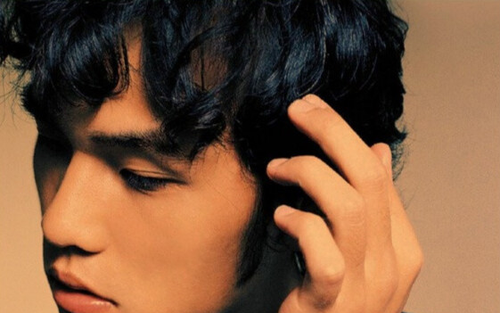 周杰伦第一张专辑 B站