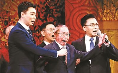 [图]【京剧】纪念谭鑫培诞辰170周年 京剧名家名段演唱会（谭元寿  谭孝曾  谭正岩  尚长荣  叶少兰  迟小秋  王蓉蓉 等）