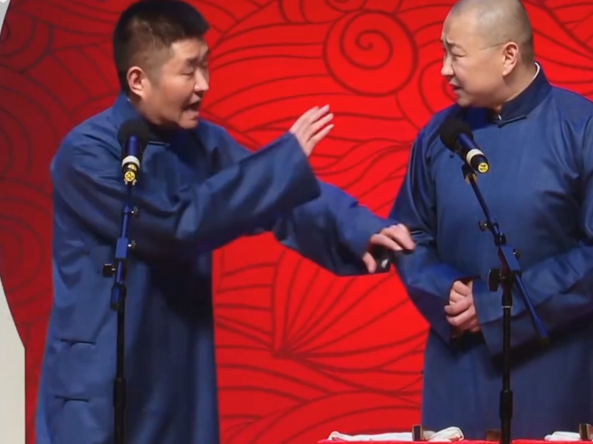 传统相声:《我尿在何处呢》苗阜王声巅峰相声,太逗了