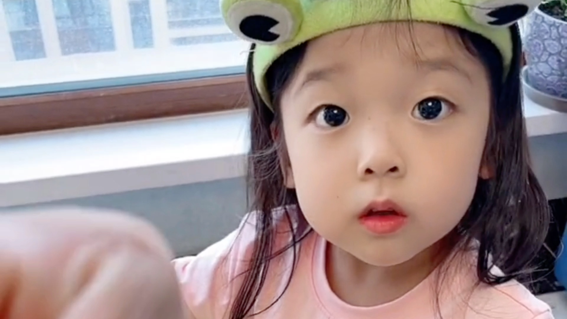 萌娃受气的一天!全程搞笑!_哔哩哔哩_bilibili