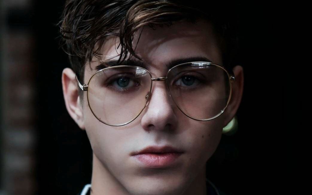 【joey mills】来自一位甜joey的亲亲_哔哩哔哩 (゜-゜)つロ 干杯