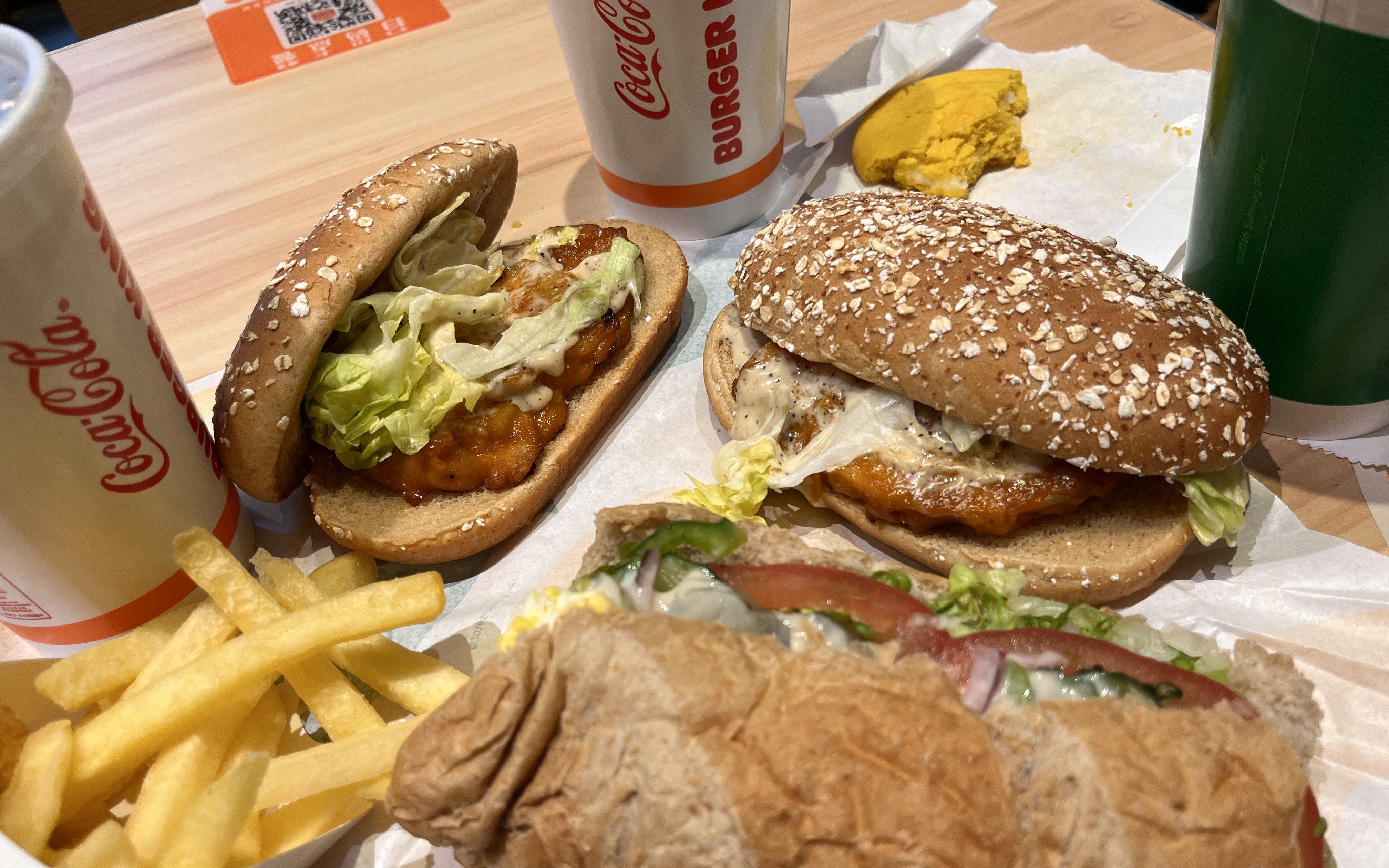 【吃吃喝喝】1 汉堡王果木风味套餐|赛百味金枪鱼三明治|情侣吃吃喝喝