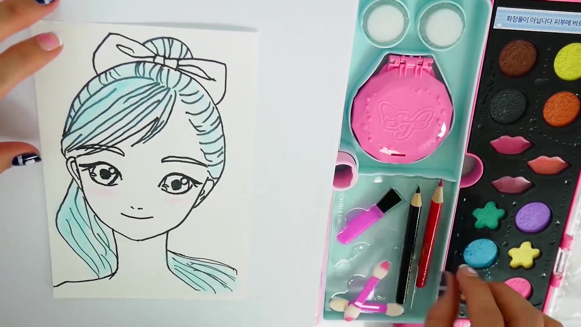 芭比玩具,芭比娃娃,用临摹画板画芭比娃娃3