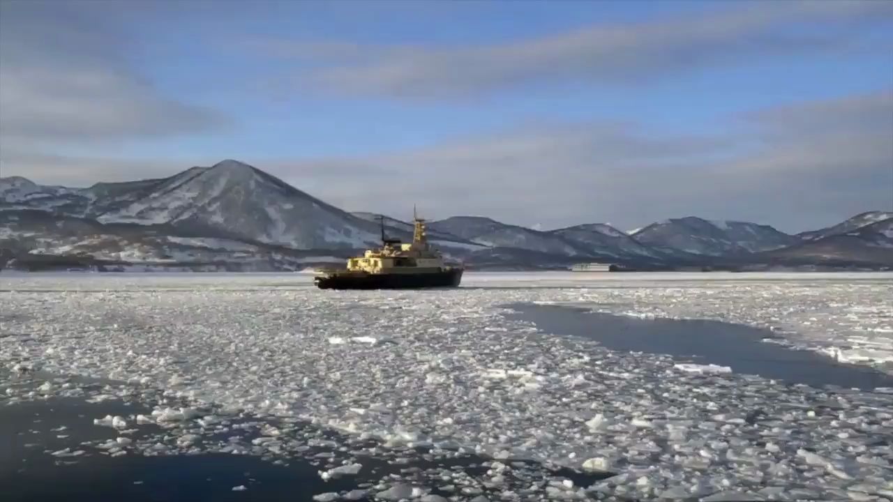 俄羅斯破冰船為維柳欽斯克潛艇基地破冰