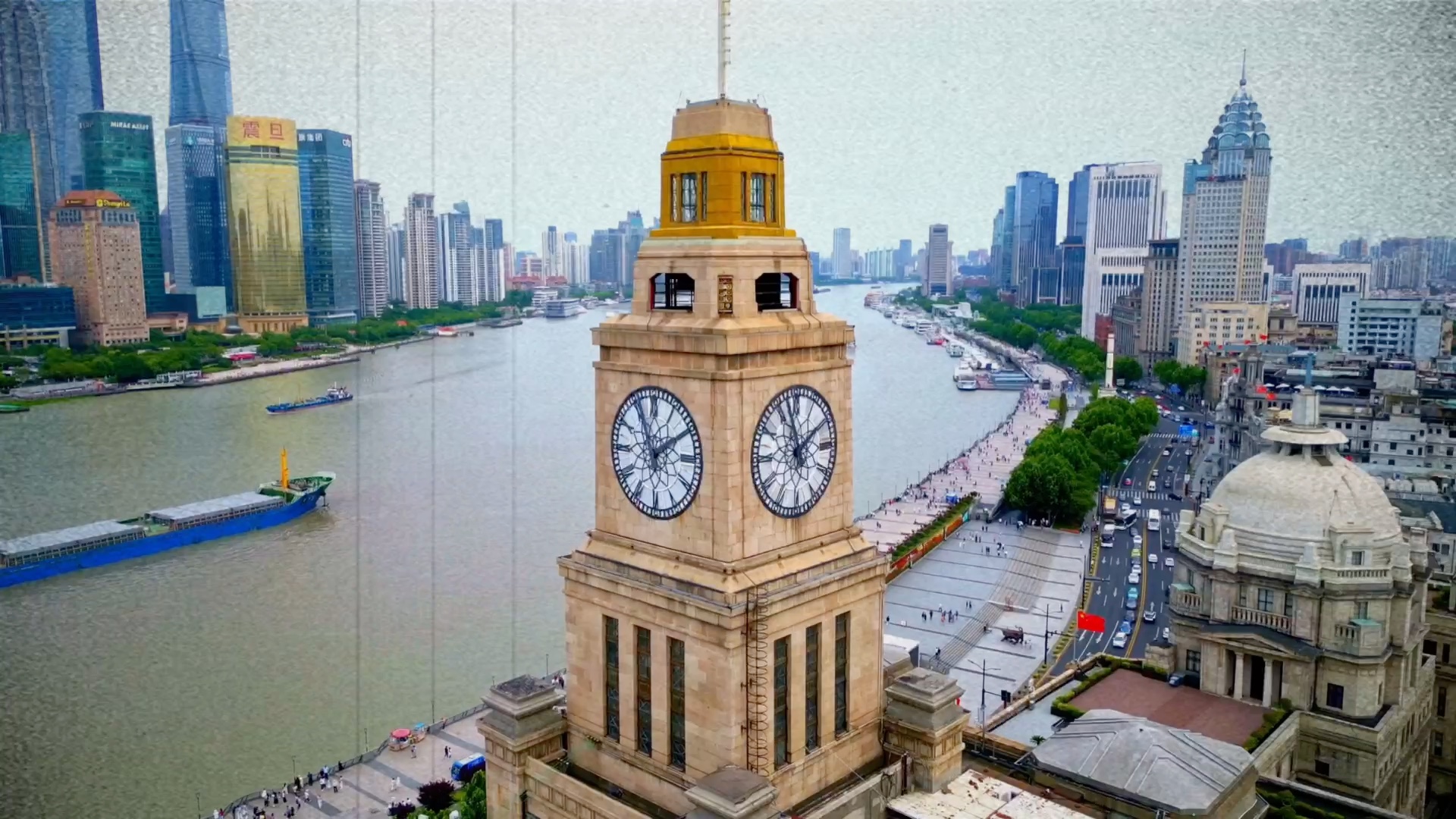 上海外滩13号-横跨百年的海关大楼