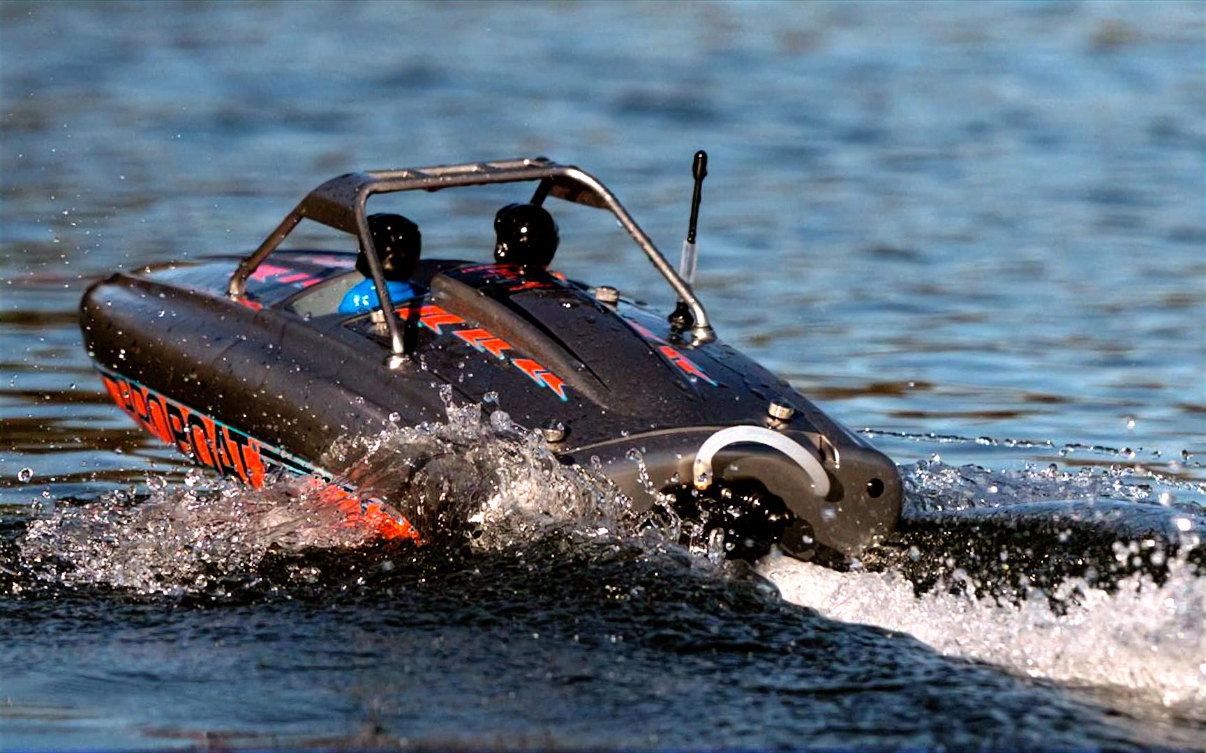 rcfans出品proboat 喷射船 河边漫游