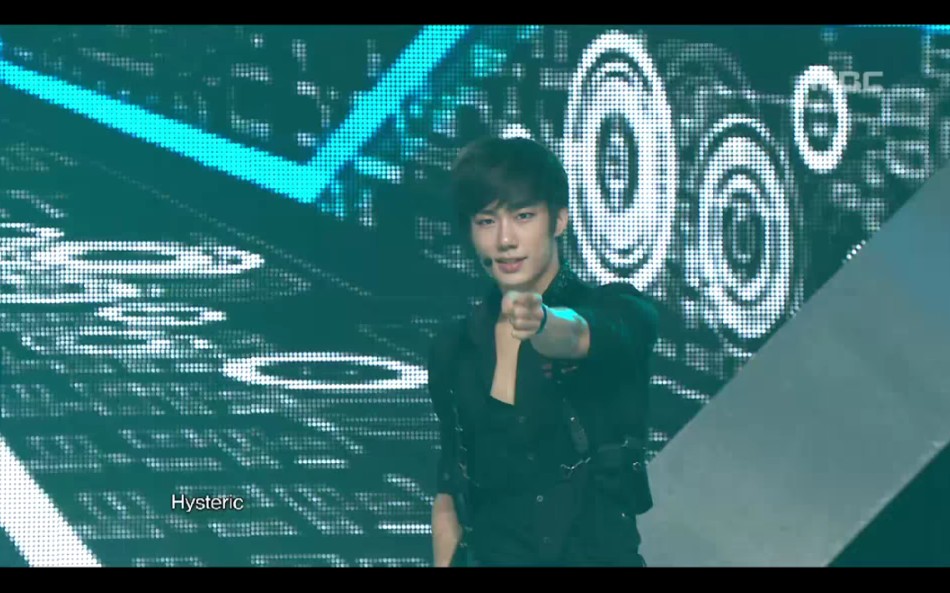 [图]X-5 - Do you wanna see me go crazy Music Core 20120218 现场