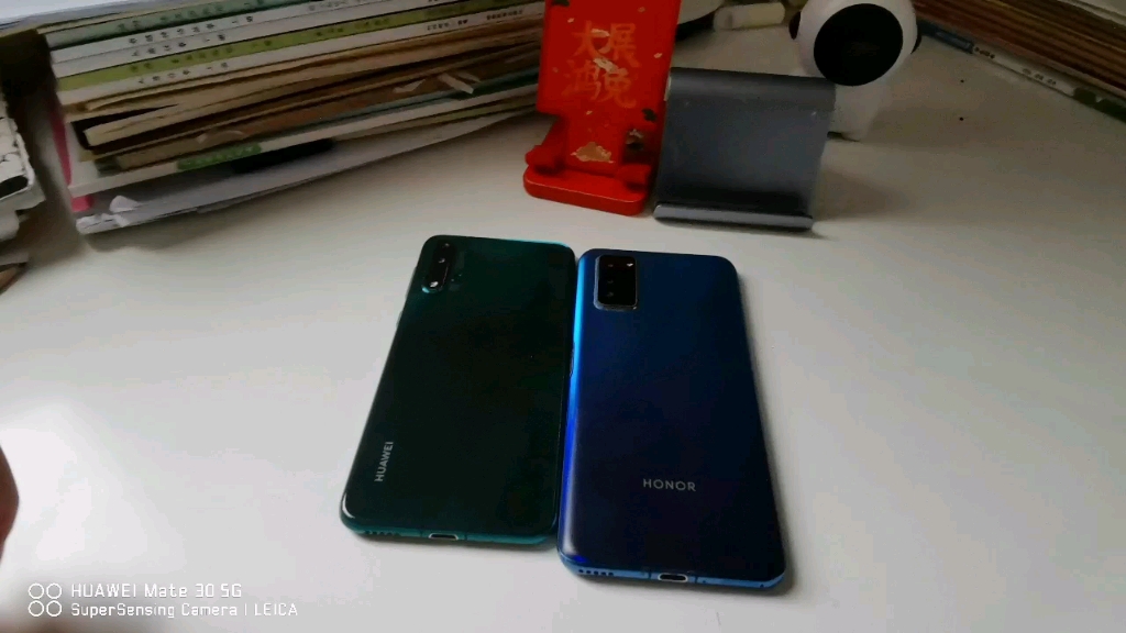 荣耀v30开箱分享,七张多拿下,更新鸿蒙4.0以后流畅飞起,主力机都够用!