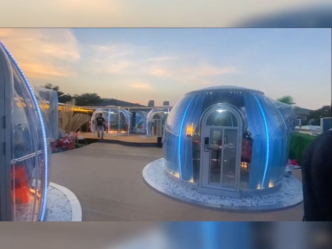 露营民宿装个采光防雨的智能透明星空房!