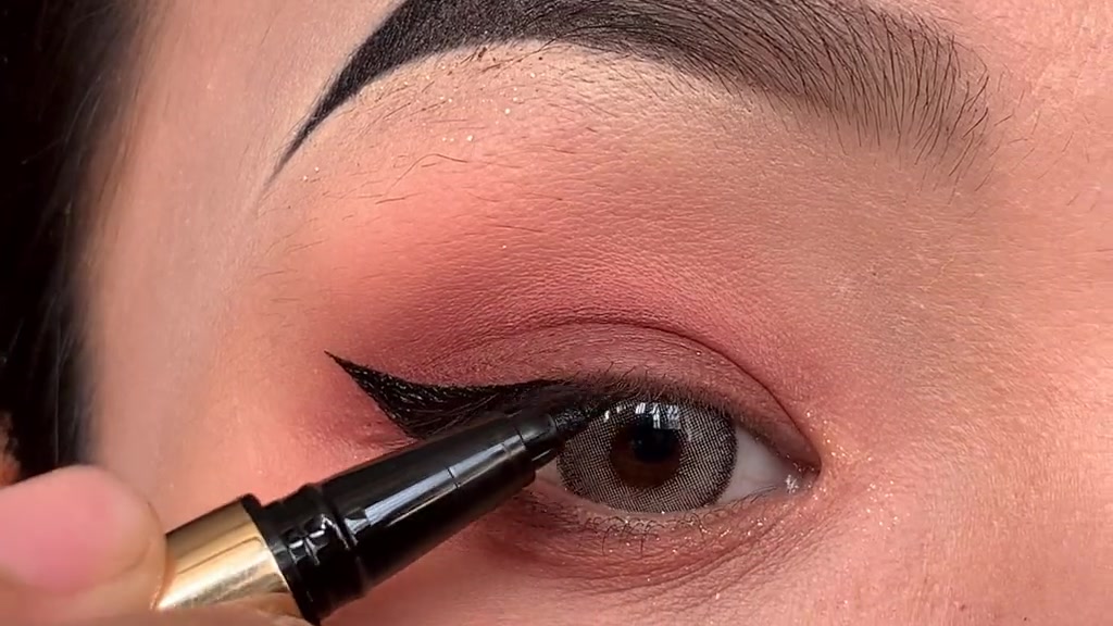 原相机欧美猫眼魅惑眼线超级拽提升个人魅力气场全