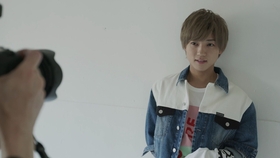 まさかの 万円 メンバーの超高額私服 カバンの中身を大公開 7order 哔哩哔哩 つロ干杯 Bilibili