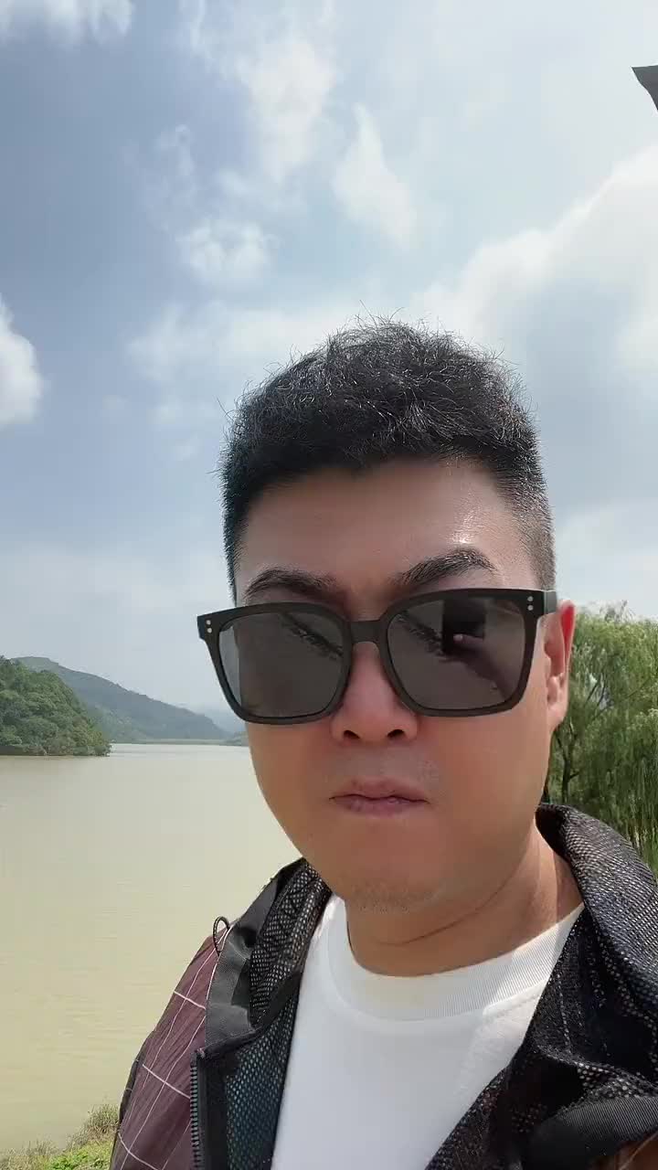 花轿里的人冯一航真人真唱