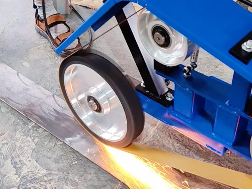 手推式砂带机钢板平面打磨抛光机