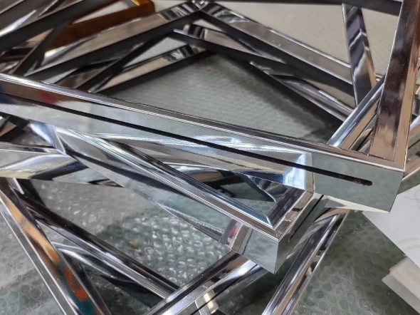 镜面亮银,镜面亮金框类镜面不锈钢框,插入式框.可定制