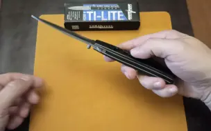 Tải video: Coldsteel 美国冷钢  26B4 S35VN粉末钢铝柄剑鱼小号  4寸折刀