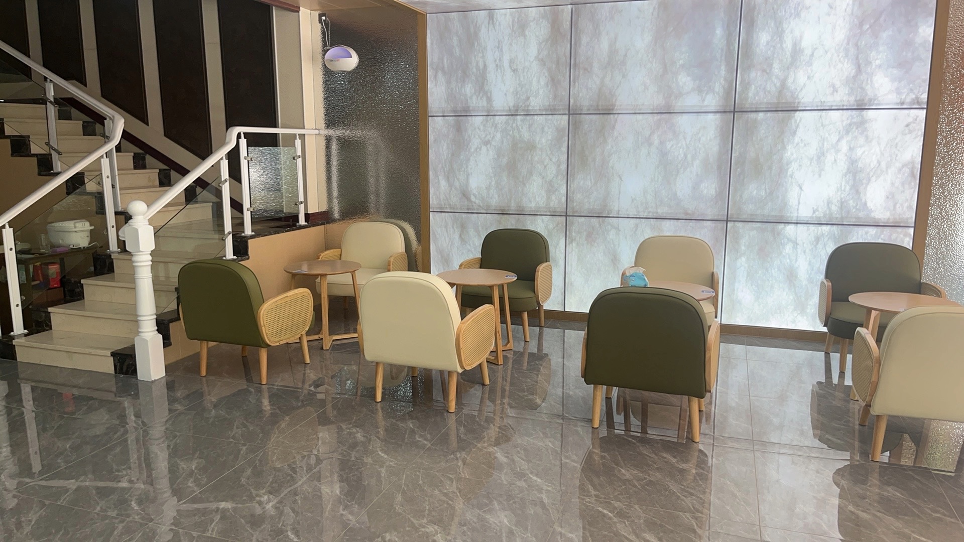 咖啡厅里的宁静角落