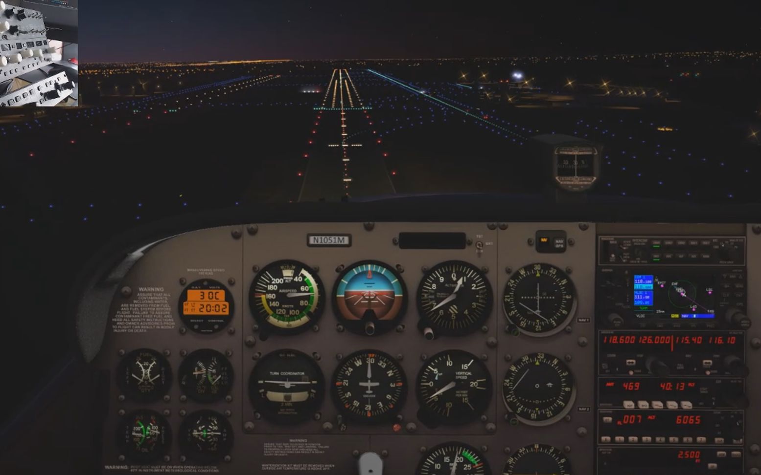 大晚上降落还真不敢随便目视进近【大叔带你:开飞机】《x-plane 11》