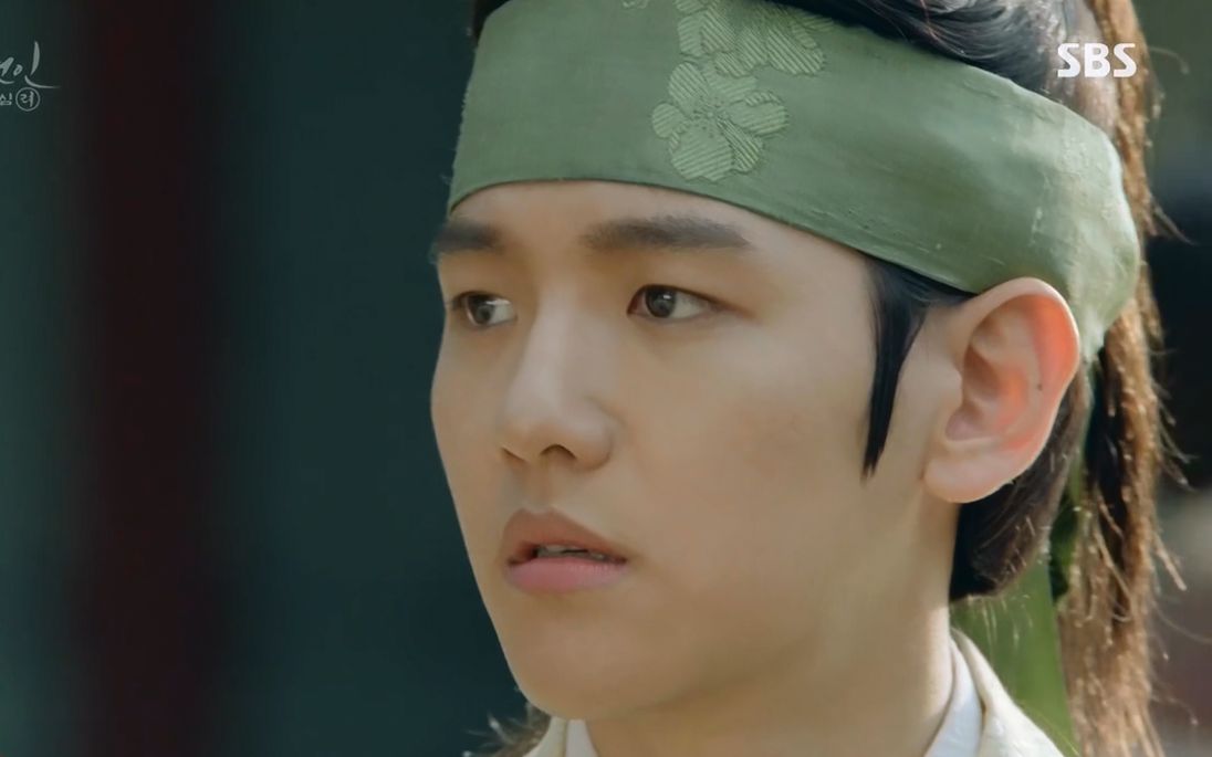 接上:啵啵虎的眼里满是担忧.【步步惊心丽】王银cut18.看把孩子困的.