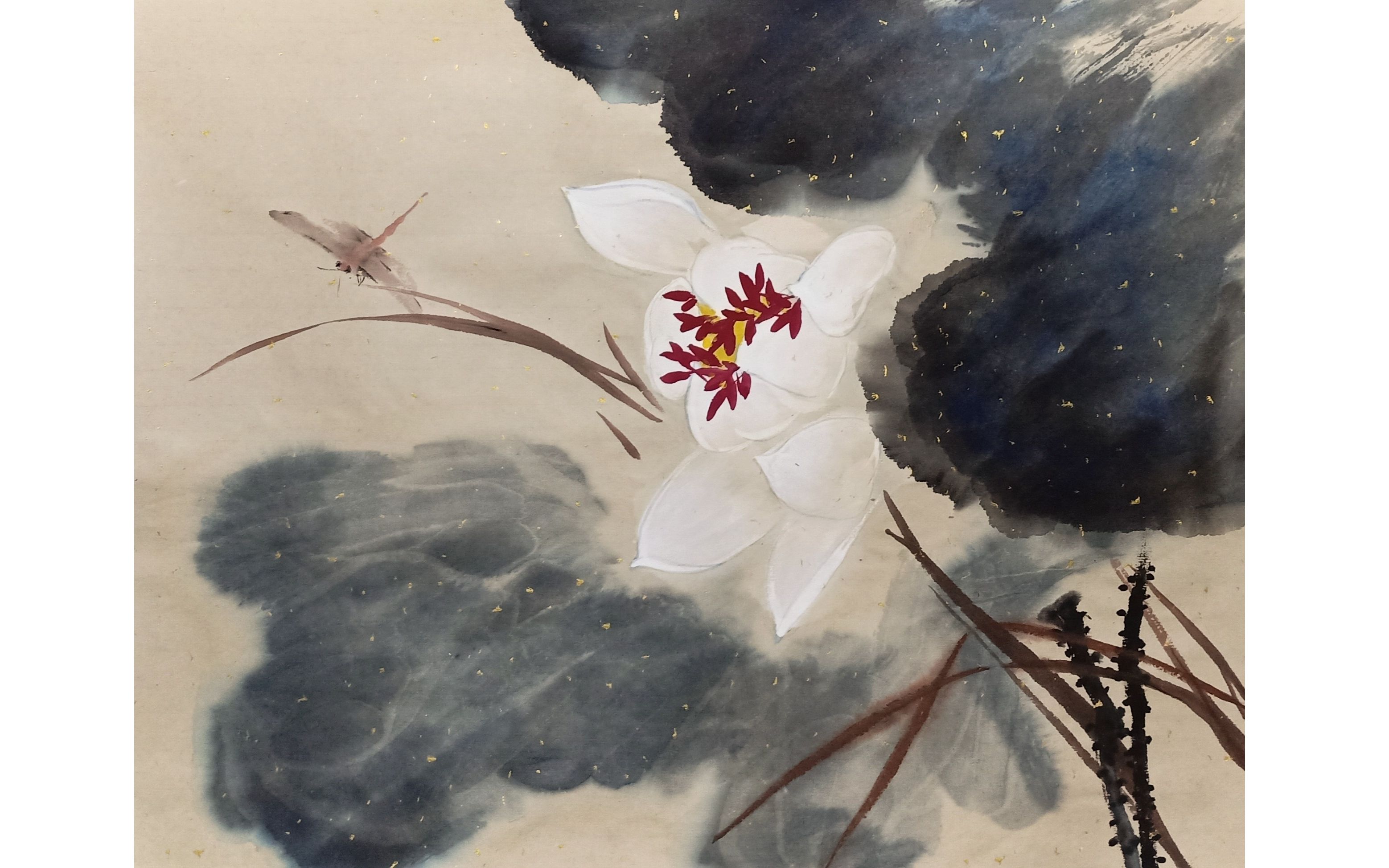 郁之国画白色荷花