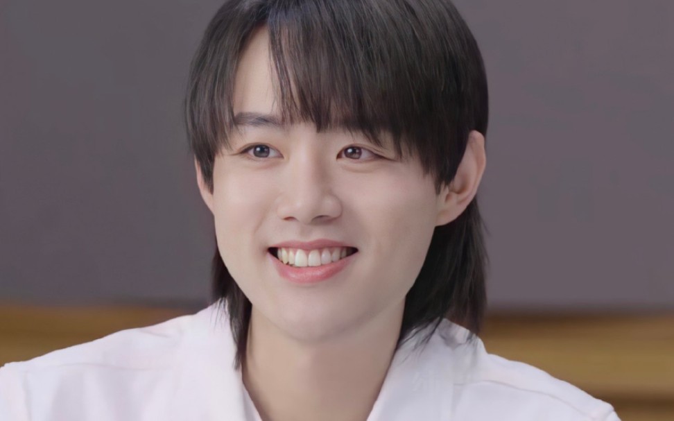 苏尚卿双儿叮您有一份来自苏总的明信片请注意查收