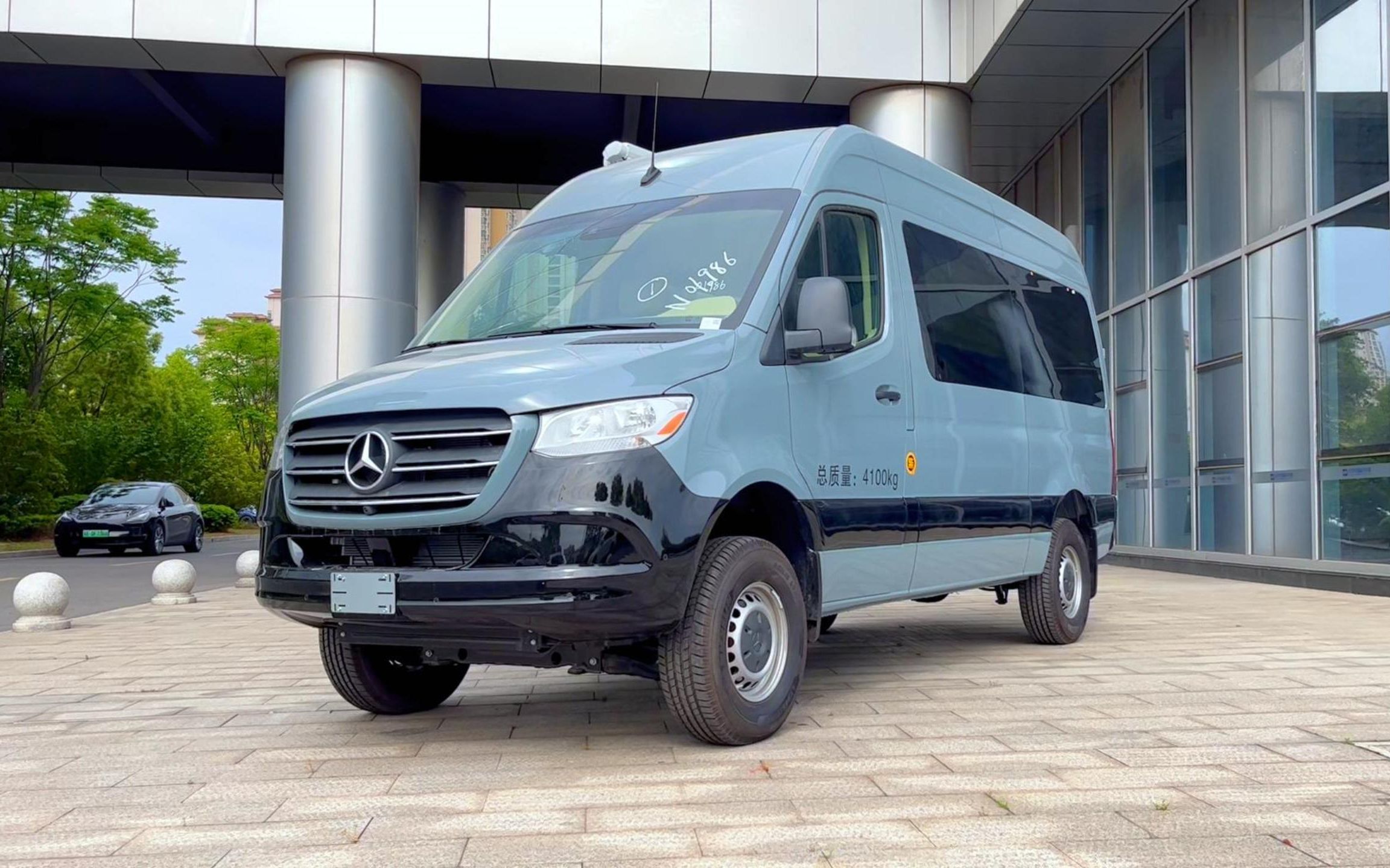 全网首发,进口奔驰斯宾特四驱商务车,车内能站直,上下车更优雅