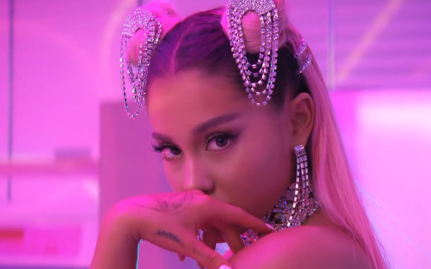 arianagrande7rings英文字幕外挂字幕