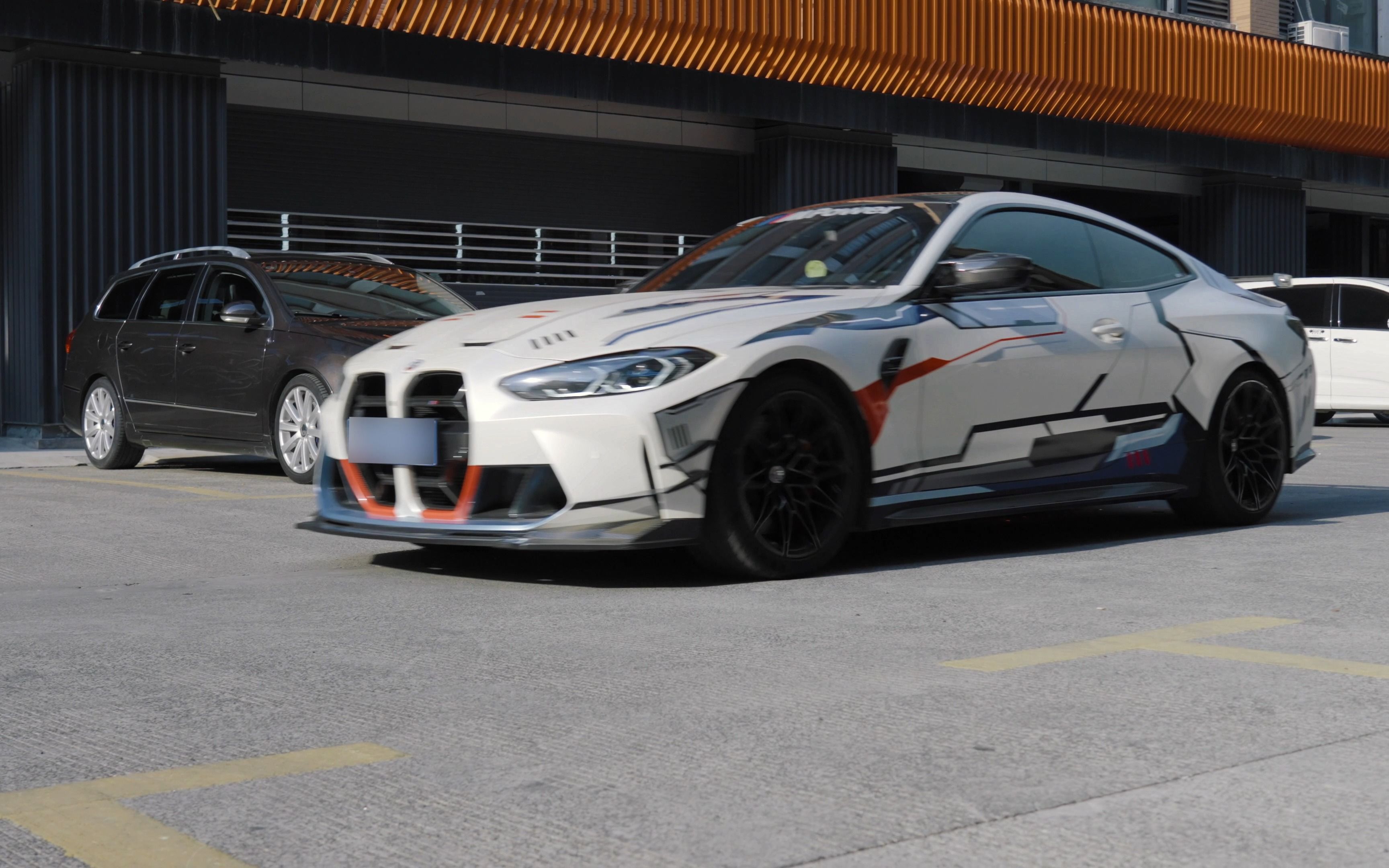 宝马g82 m4 高达涂装