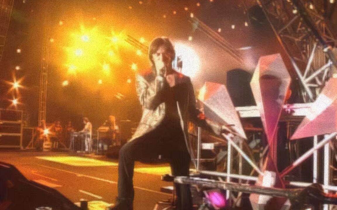 高清修复珍藏版】B'z LIVE-GYM Pleasure'95 