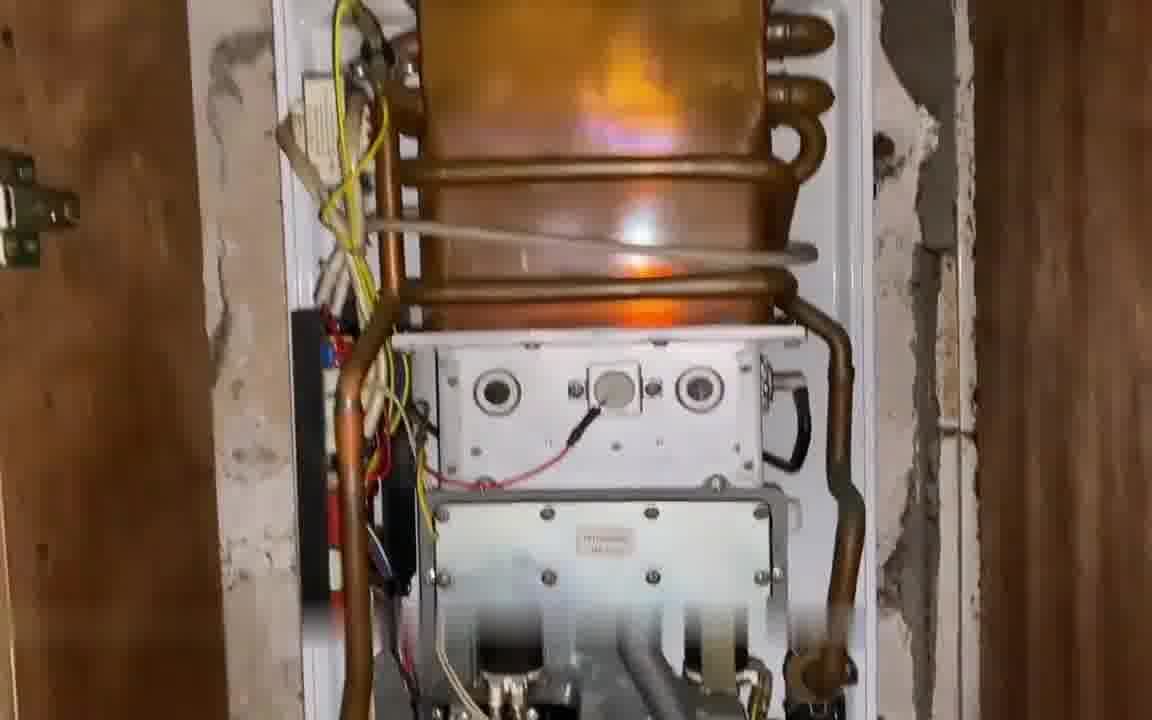 阿里斯顿热水器拆解图图片
