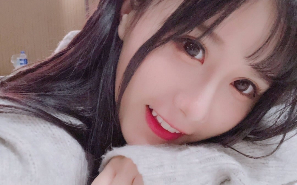 【灵璇】马玉灵表白段艺璇视频,笑到头掉.