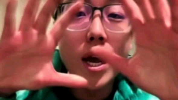 小手一指,rap开始