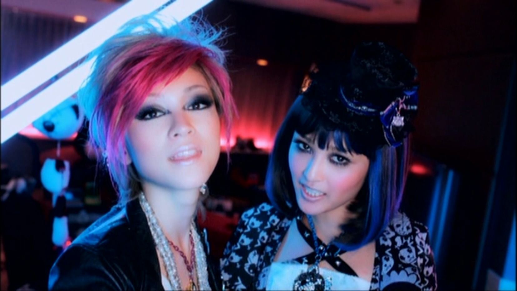 mv | hangry & angry (吉澤ひとみ99石川梨華) - top secret